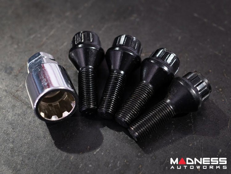 FIAT 500 Wheel Locks Black